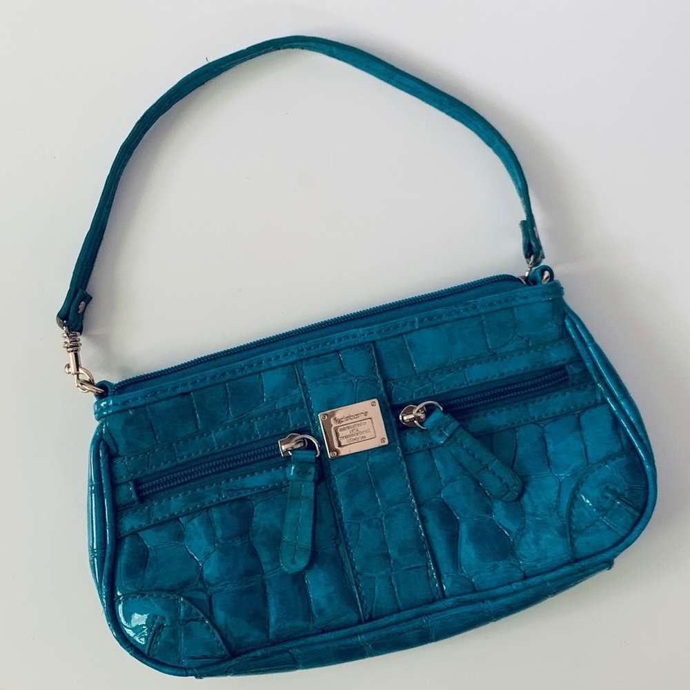 Teal Liz Claiborne clutch/wristlet